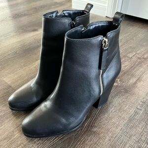 Aldo Chelsea boot - Size 9